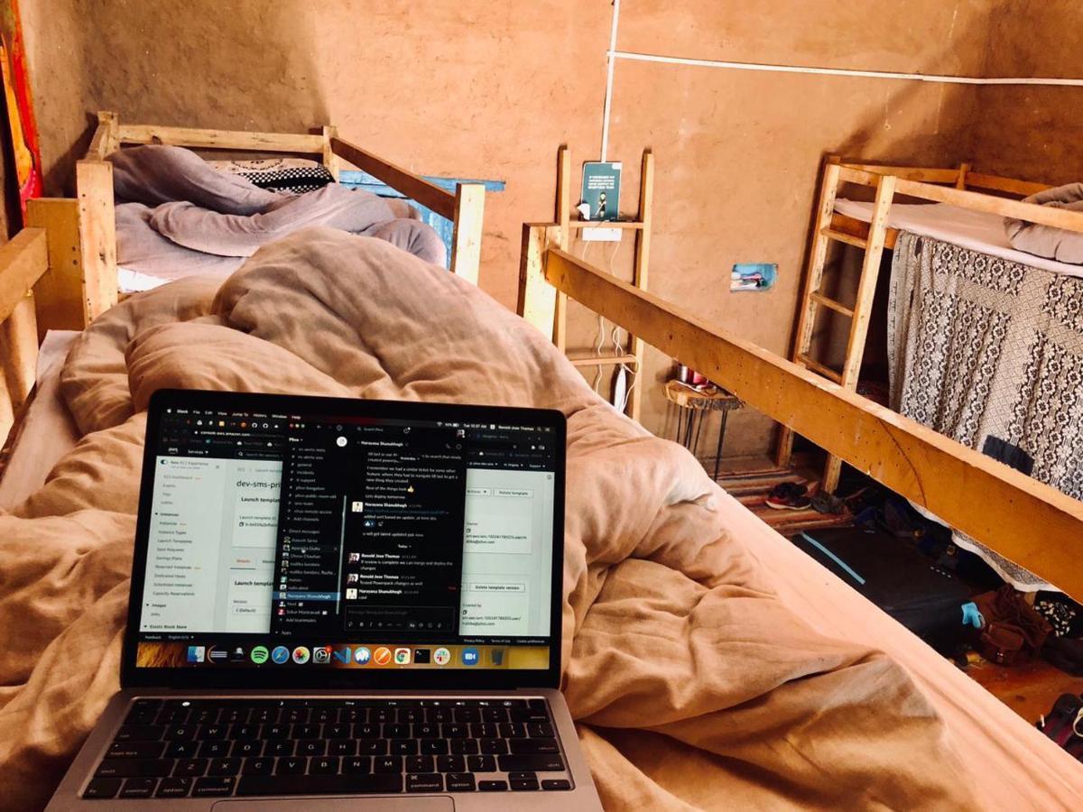 Vista Hostel Jeolikote, Nainital Patwa Dunga Kültér fotó
