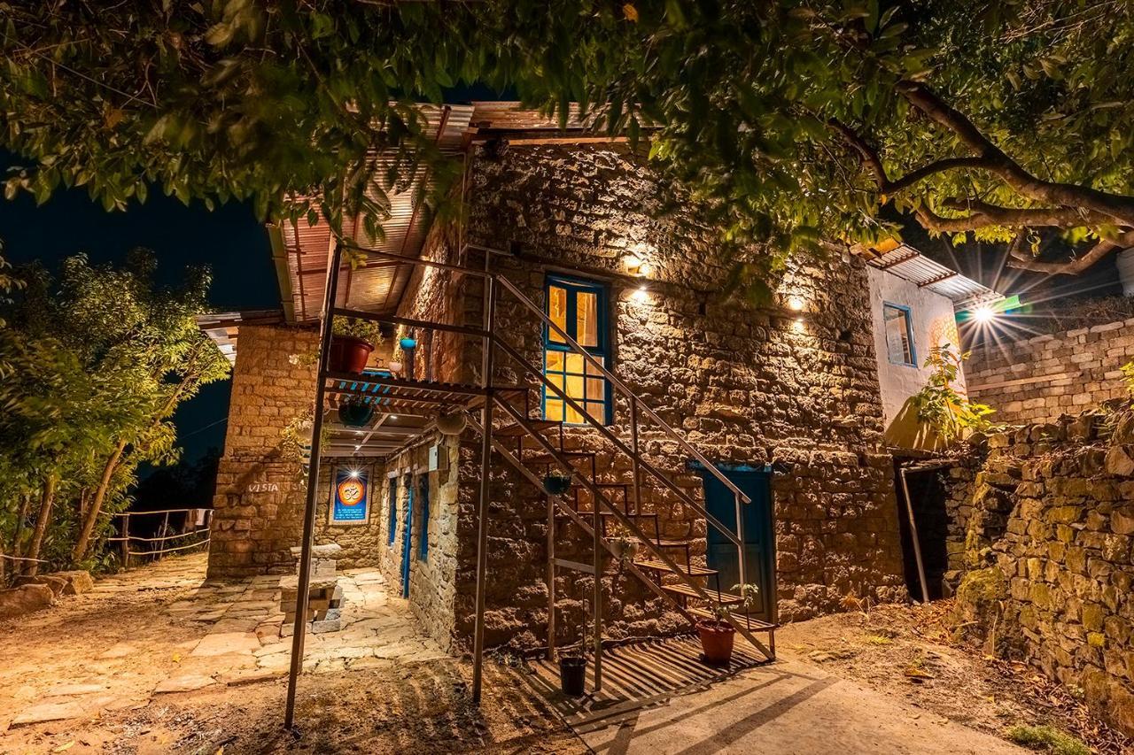 Vista Hostel Jeolikote, Nainital Patwa Dunga Kültér fotó