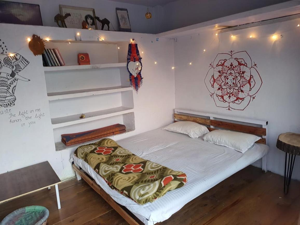 Vista Hostel Jeolikote, Nainital Patwa Dunga Kültér fotó