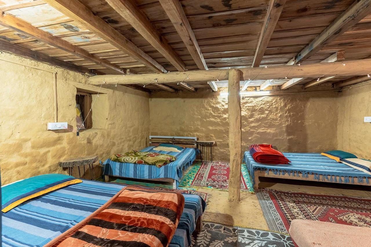Vista Hostel Jeolikote, Nainital Patwa Dunga Szoba fotó