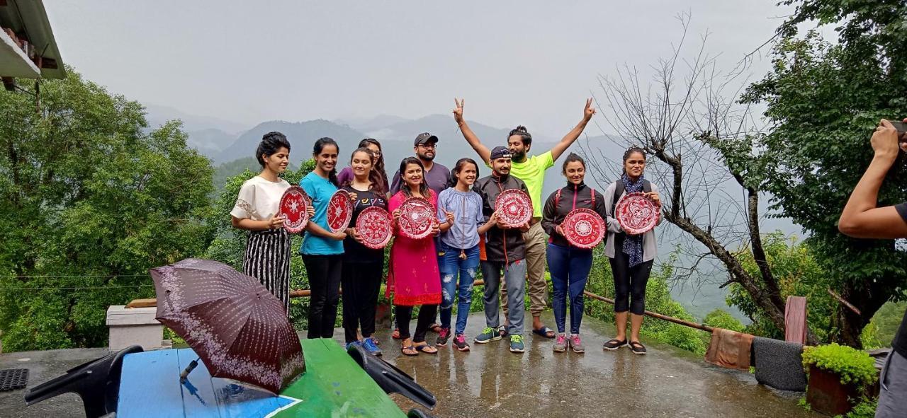 Vista Hostel Jeolikote, Nainital Patwa Dunga Kültér fotó